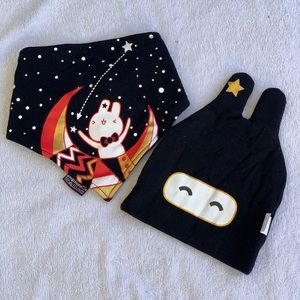 $8 NEW!Baby/Toddler matching beanie & bib